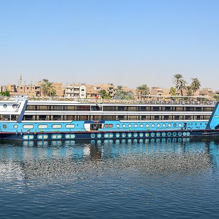 Отель Magic I Nile Cruise Deluxe Boat The Scheduled Departure Is On Saturday For A 7-Day Nile Cruise Луксор Экстерьер фото